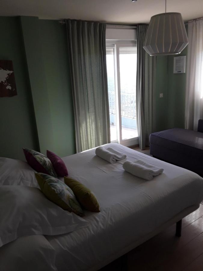 Punta Carnero Hostal อัลเฮซิราส ภายนอก รูปภาพ