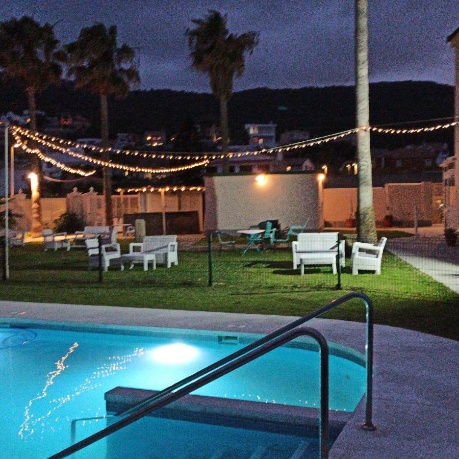 Punta Carnero Hostal อัลเฮซิราส ภายนอก รูปภาพ